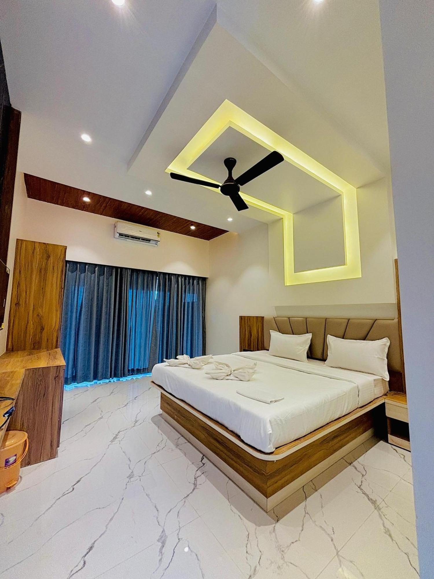 The Breeze Valley Mahābaleshwar Exterior foto