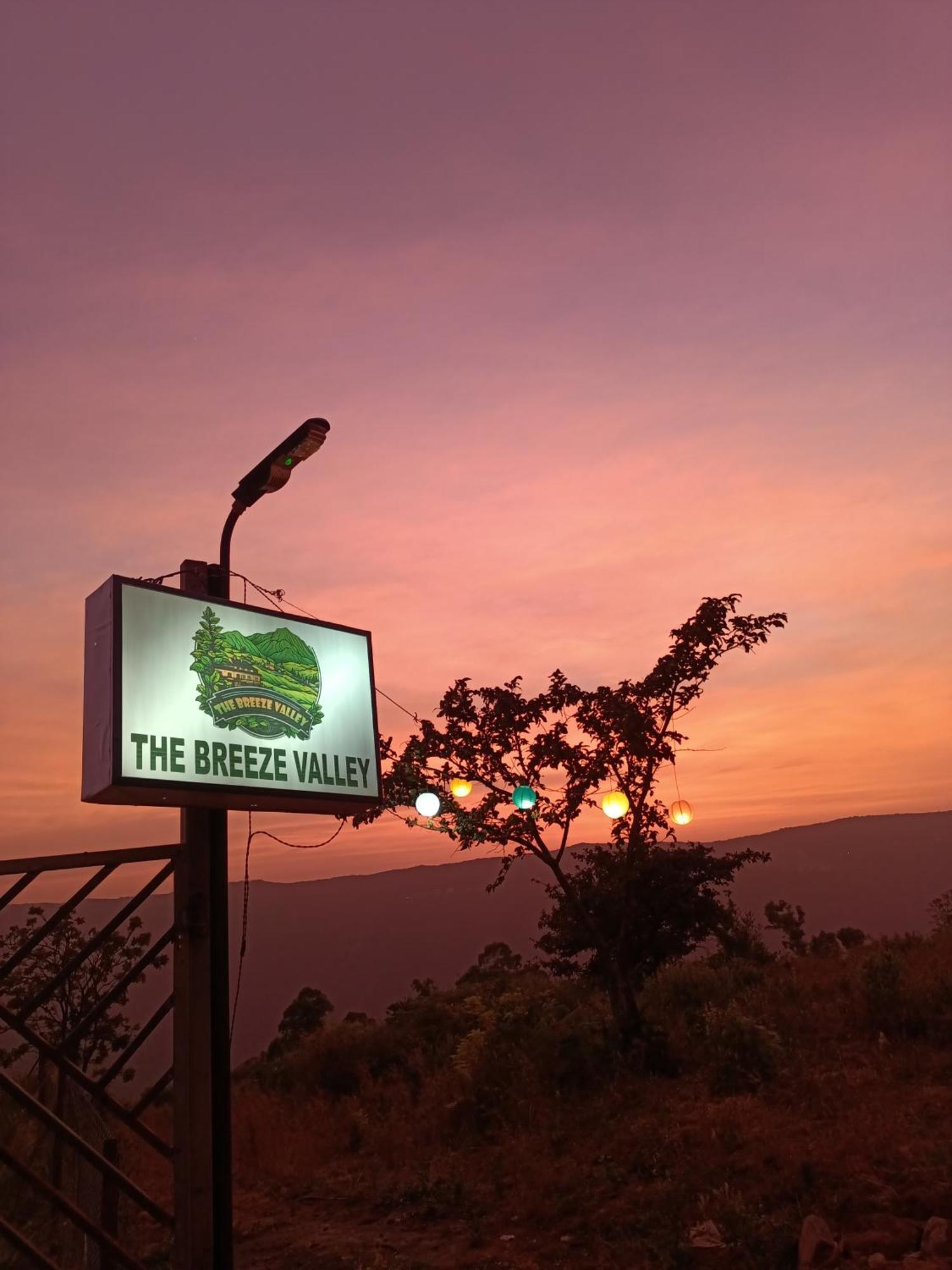 The Breeze Valley Mahābaleshwar Exterior foto