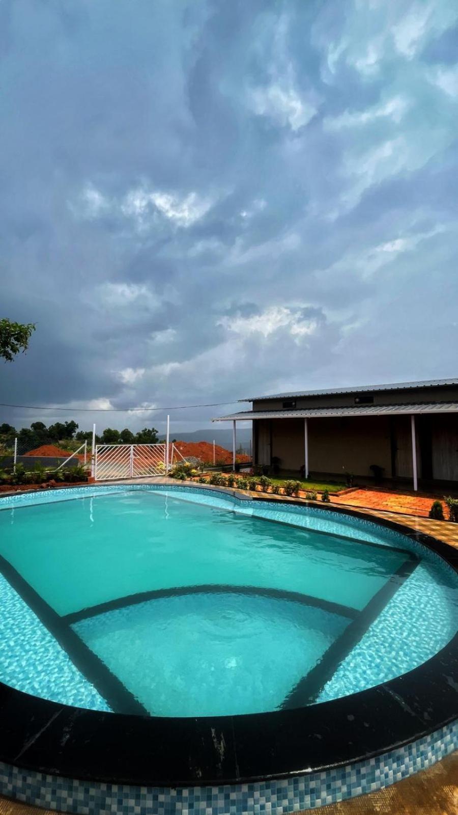 The Breeze Valley Mahābaleshwar Exterior foto